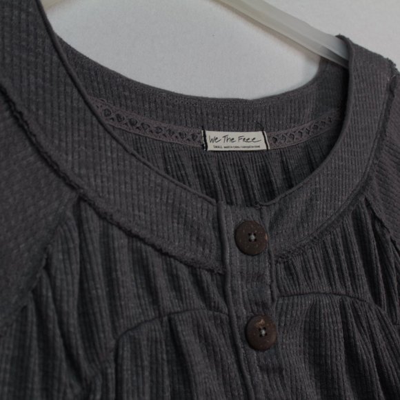 We the Free Shirt Women's Small Gray Long Sleeve Solid Polyester Rayon - Picture 2 of 13